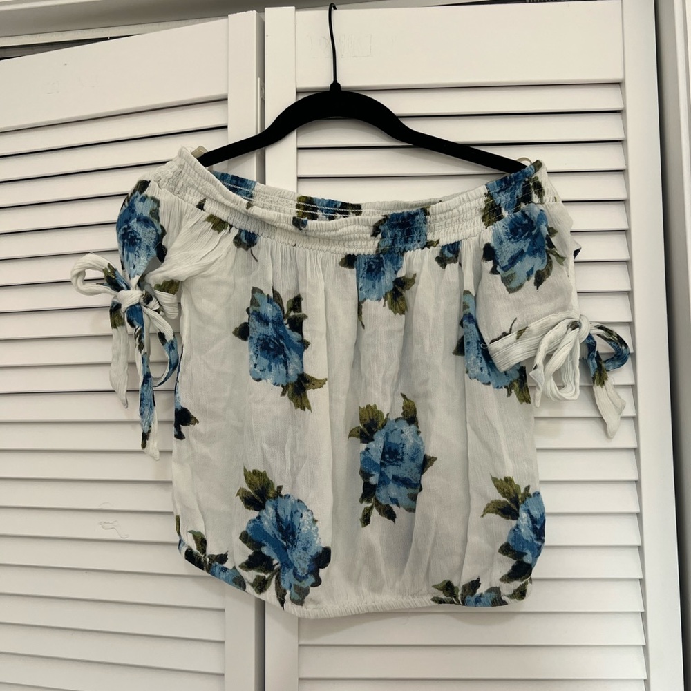 Off the Shoulder Floral Top